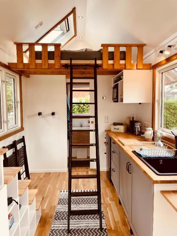 Tiny House Fleesensee Mit Eigenem Garten Und Nur Wenige Meter Vom Seeufer Göhren-Lebbin Kültér fotó